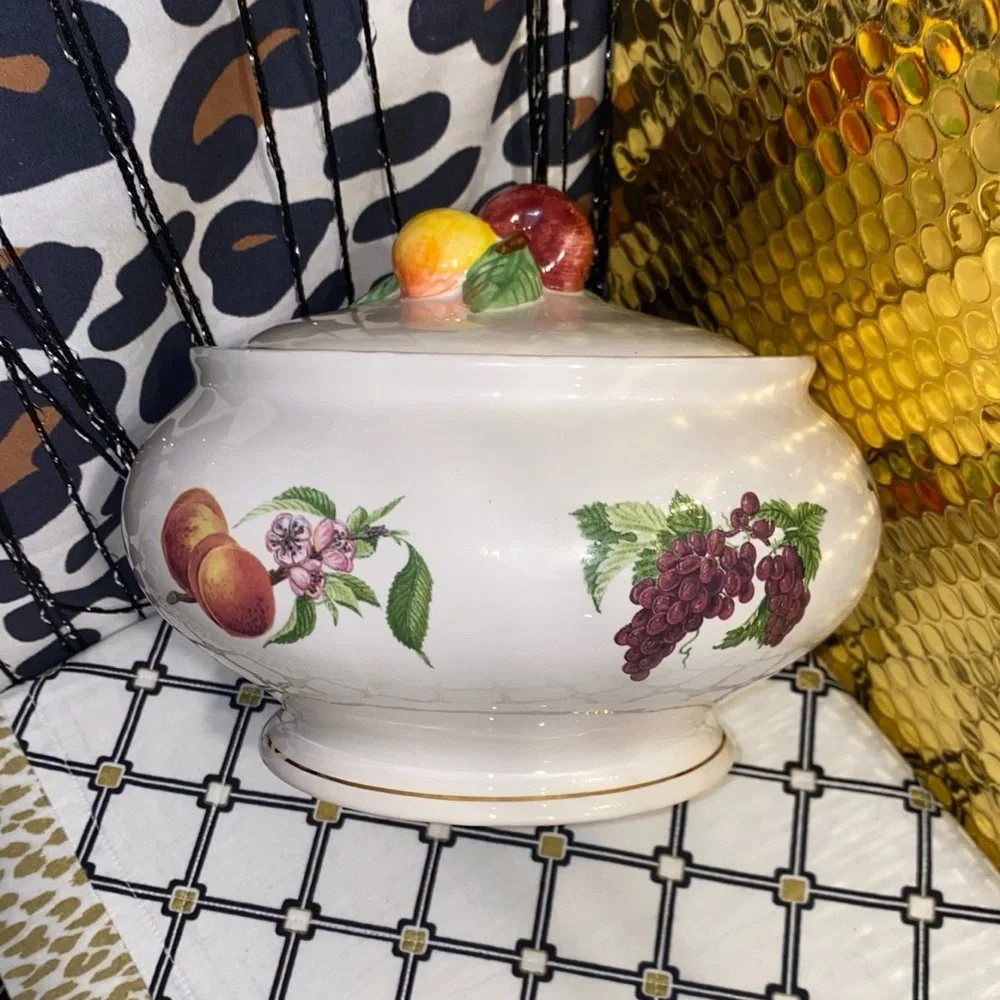 VINTAGE 1980 TELEFLORA FRUIT CERAMIC SERVING BOWL